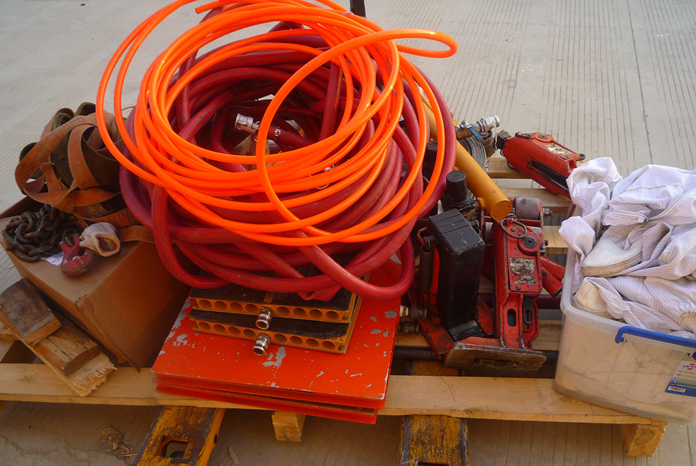 氣墊搬運(yùn)作業(yè) 氣墊搬運(yùn)作業(yè)