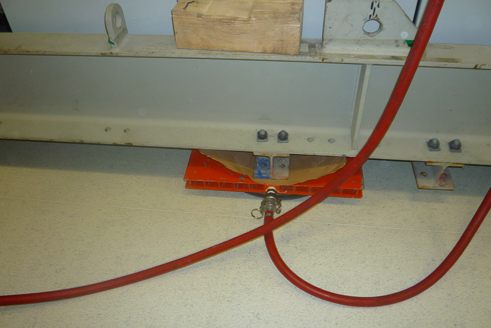 氣墊搬運(yùn)作業(yè) 氣墊搬運(yùn)作業(yè)